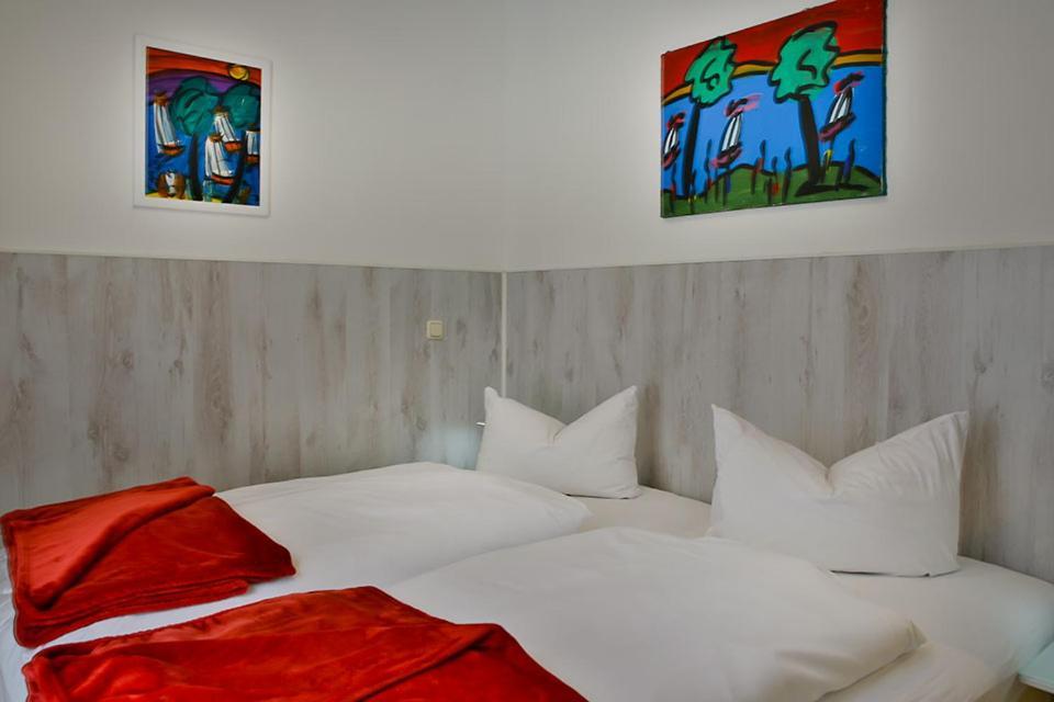 H&H Apartments Im Herzen Der Stadt In Der Lange Strasse Geraeumig Ruhig Mit Kueche Und Esstisch Greifswald Zewnętrze zdjęcie